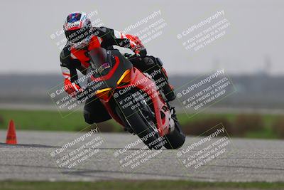 media/Nov-30-2025-TrackDaz (Sun) [[d8b22663df]]/B Group/Session 1 (Sweeper)/